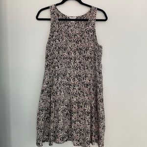 Club Monaco 100% silk dress with pleated bodice and soft skirt